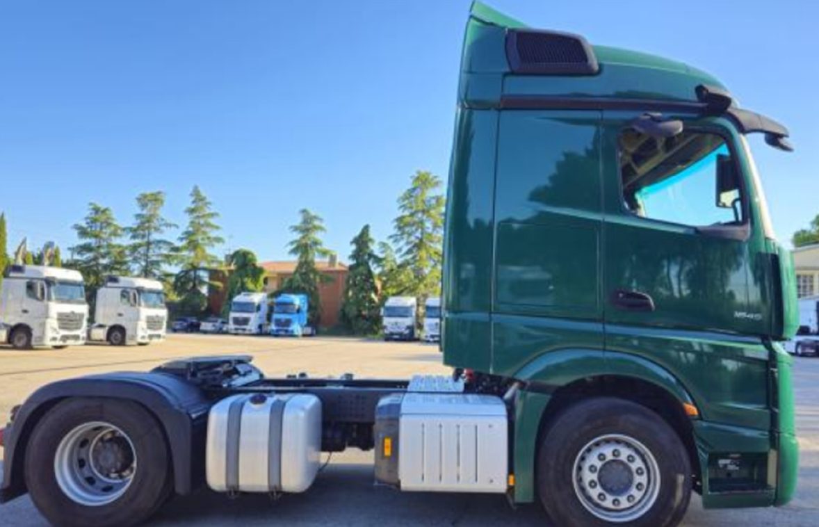 Mercedes-Benz Trucks Actros MP5 1845 LS 4x2